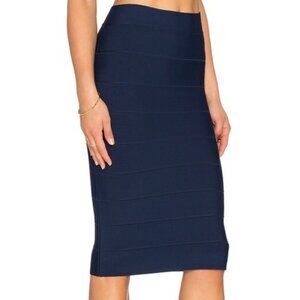 BCBGMaxAzria Leger Pencil Skirt midi contouring compression fabric - medium